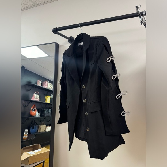 Jackets & Blazers - Chic Rhinestone Sleeve Blazer with Pearl Belt